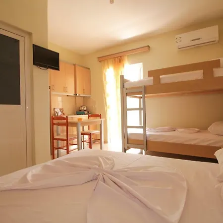 Mariglen's Guest house *