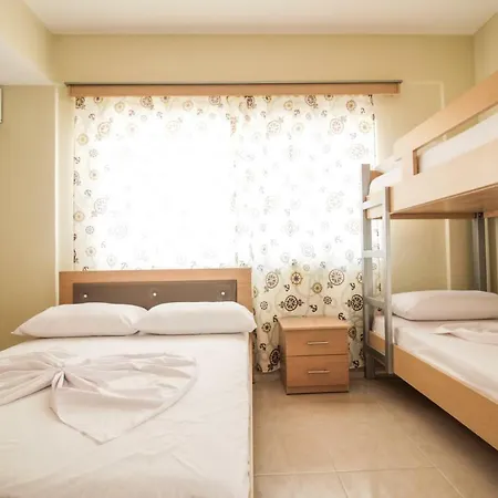 Guest house Mariglen's *