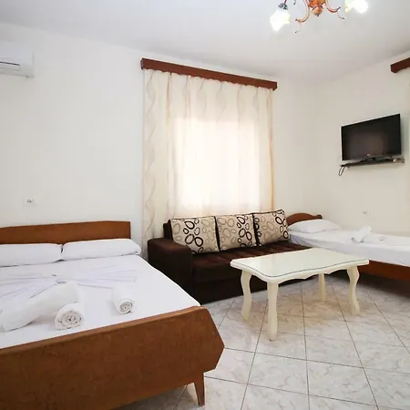 Guest house Mariglen's